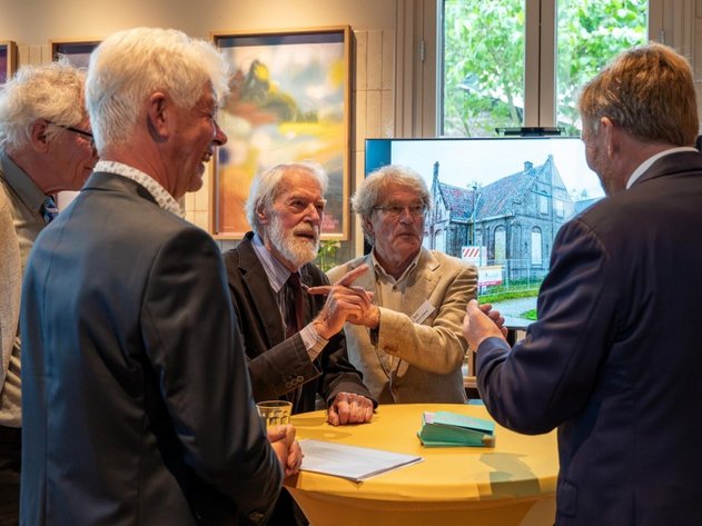 De Koning opent Kunstcentrum De Ploeg